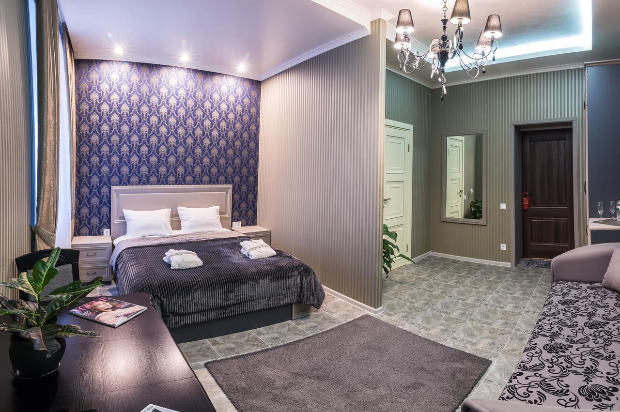L.O.Y Family Hotel 드네프로페트로프스크 외부 사진